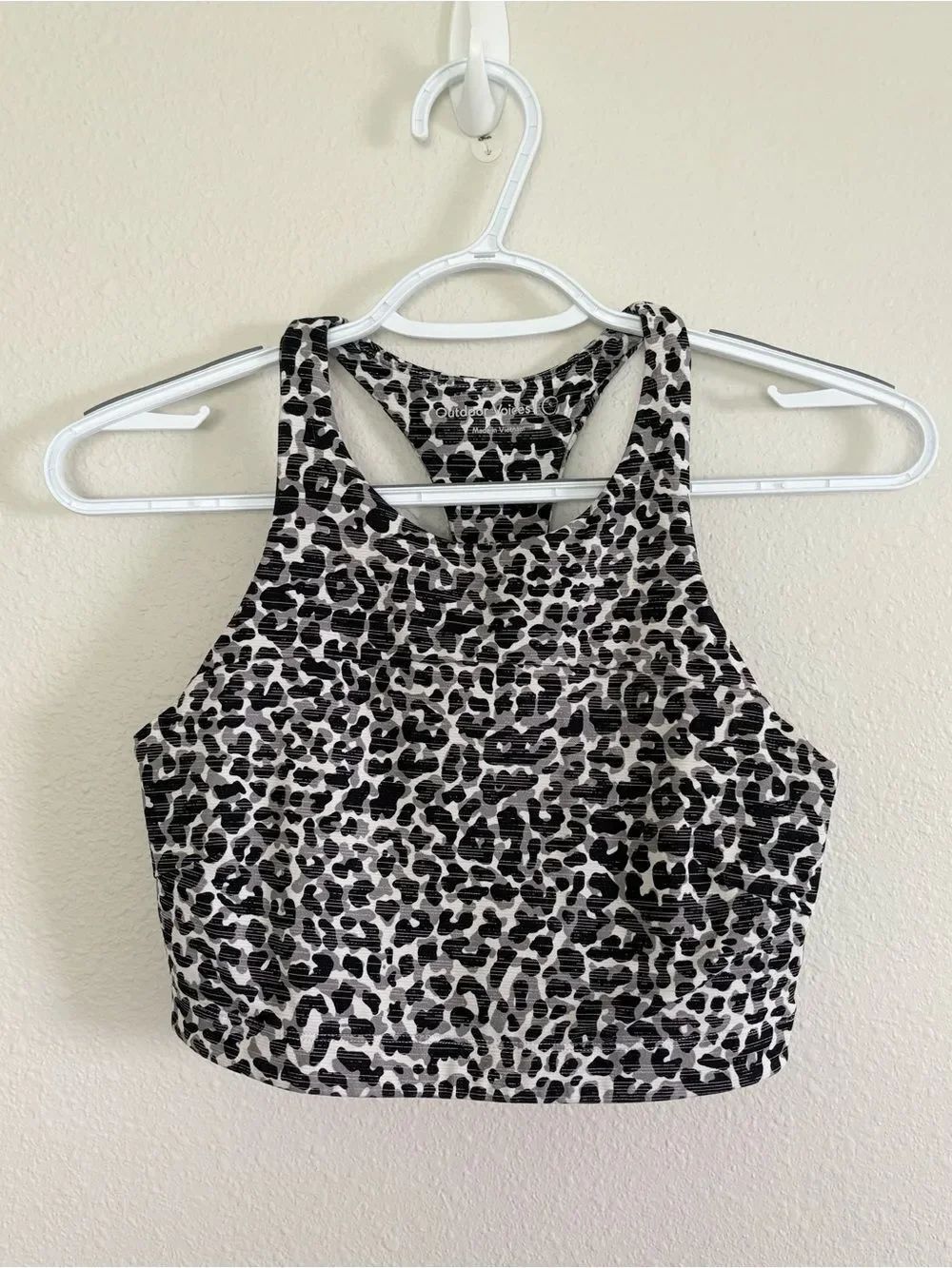 Outdoor Voices Black Leopard Print Move Free Crop Size S Sports Bra